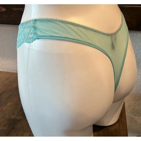 Vintage VICTORIA'S SECRET  Dream Angels Thong Sz-Medium 2009 Silver tag - Picture 3 of 13